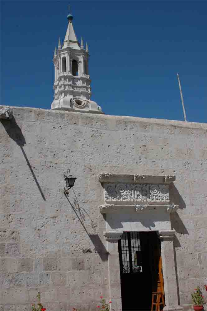 37 - Peru - Arequipa, casa colonial, interior